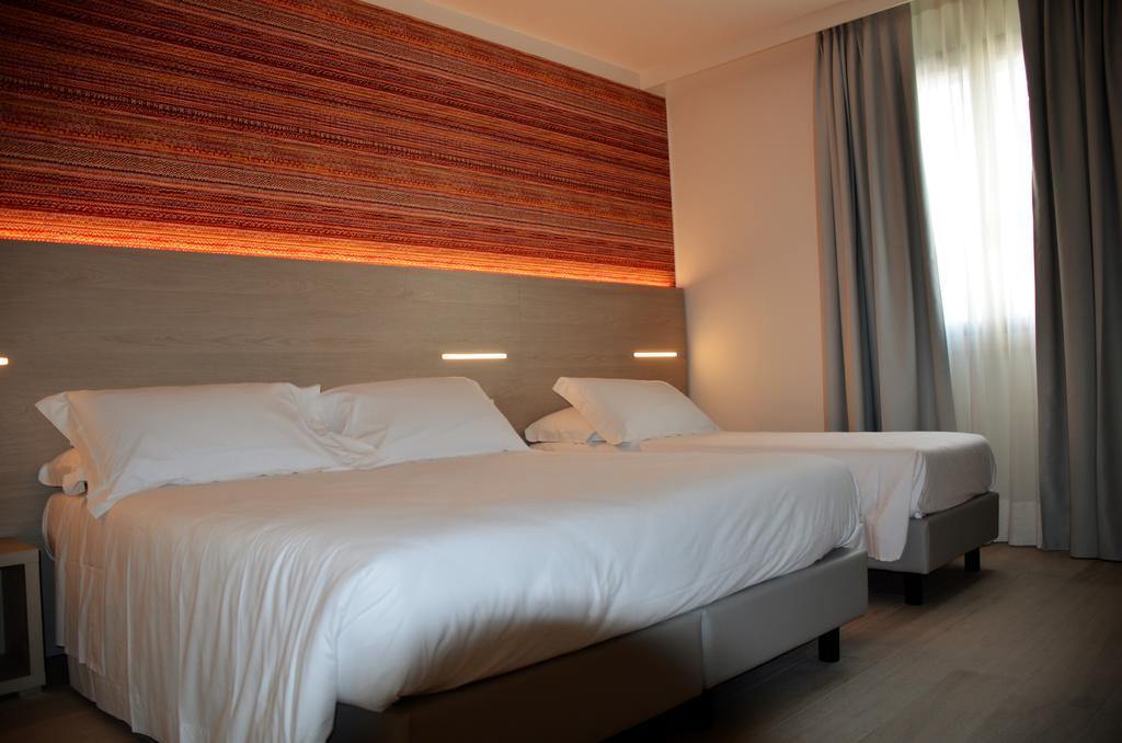 Hotel San Marco بسكييرا ديل غاردا المظهر الخارجي الصورة