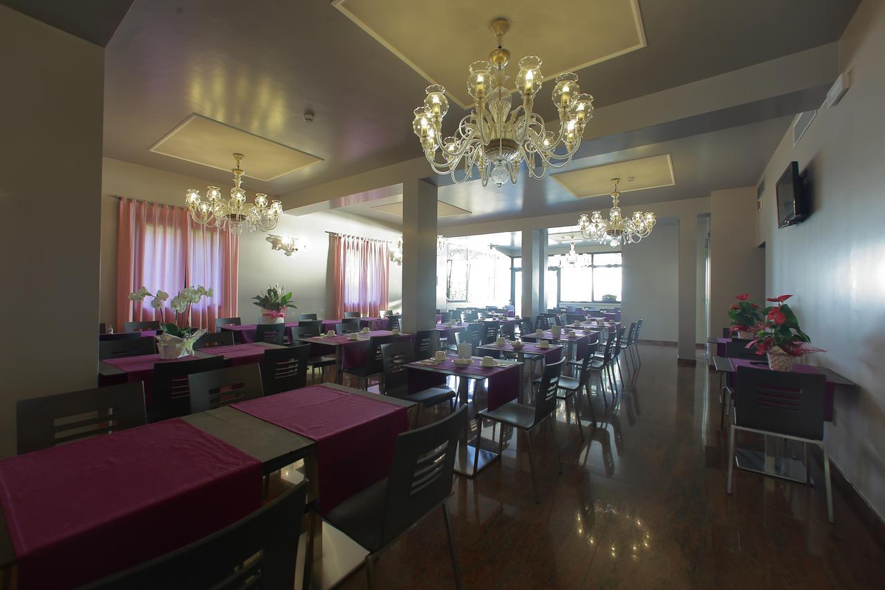 Hotel San Marco بسكييرا ديل غاردا المظهر الخارجي الصورة